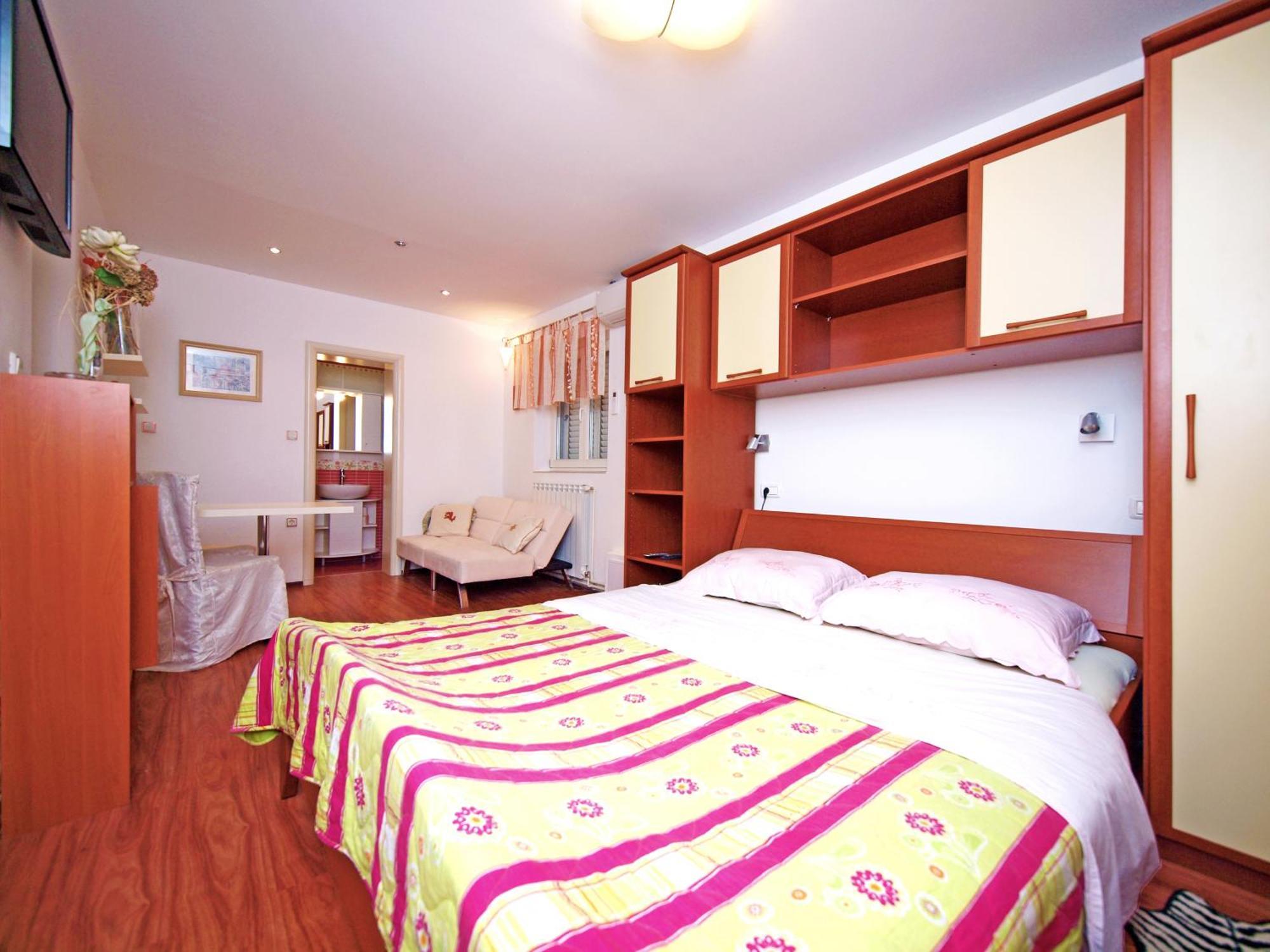 Keran - By Living Vodice