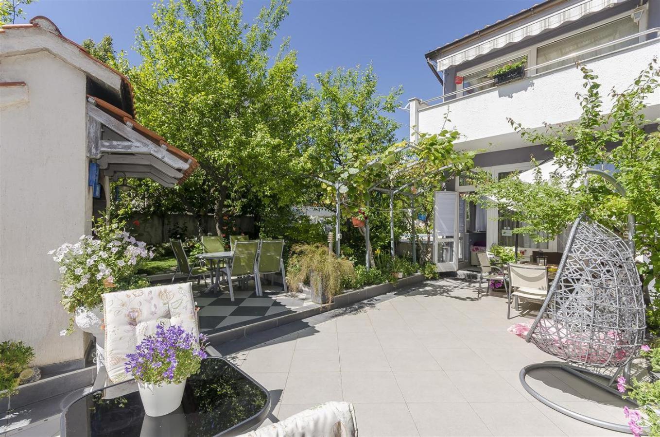 Keran - By Living Apartman Vodice